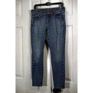 Women's Arizona Jean Company - Size 9 Short